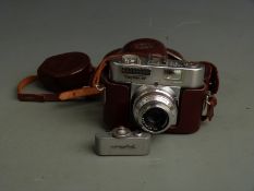 Voigtlander Vito BL camera in leather case with instruction booklet