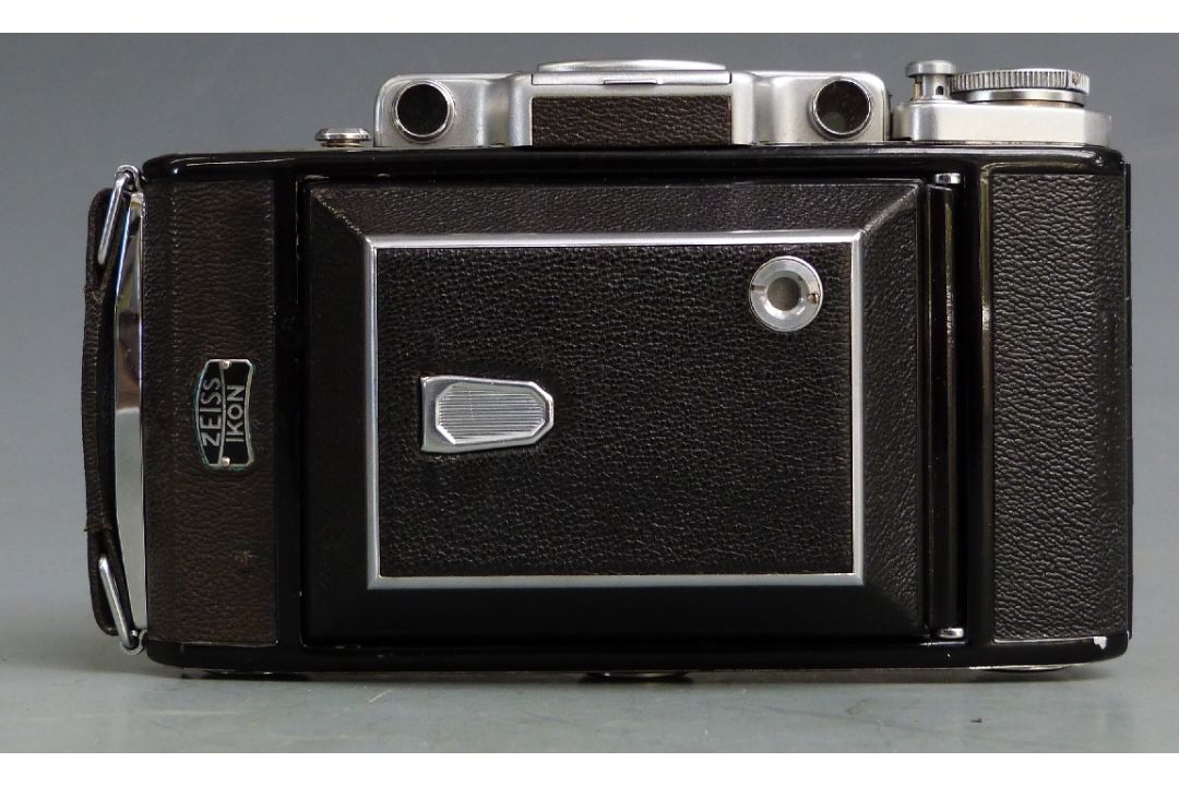Zeiss Ikon Super Ikonta 531/2 folding bellows camera with Tessar 1:4.5 f=10.5cm lens - Image 4 of 4