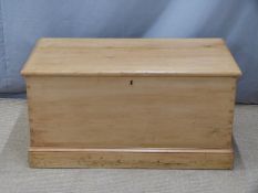 19thC pine coffer or trunk, W94 x D50 x H47cm