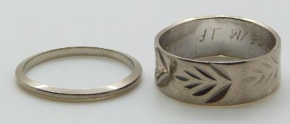 Two 18ct white gold rings, 5.8g.