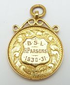 A 9ct gold medallion/ fob, 3.2g