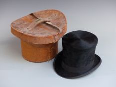 West End Style, London top hat in leather hat box
