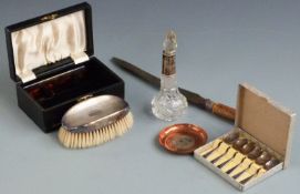 Cased set of six hallmarked silver coffee or teaspoons, weight 43g, cased hallmarked silver