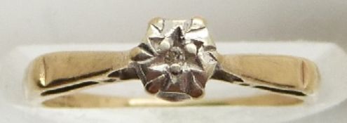 A 9ct gold ring set with a diamond, 1.5g, size K