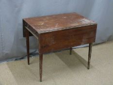 19thC mahogany Pembroke table, L81 x W min 52 max 102 x H69cm