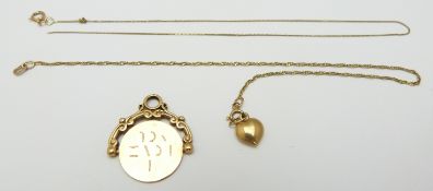 A 9ct gold 'I love you' pendant with 9ct gold bracelet, 3.4g