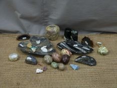 Qty of stone samples to include egg shaped, fossils etc