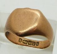 A 9ct rose gold signet ring size N, 5.5g.