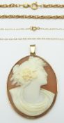 Victorian pendant set with a cameo and a 9ct gold chain, 7g
