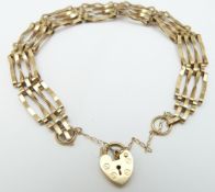 A 9ct gold gate bracelet with padlock clasp, 6.7g