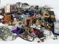 A collection of costume jewellery to include agate, necklaces, etc