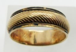 Victorian rose gold mourning ring, 4.8g, size Q