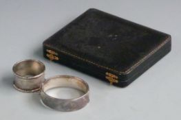 Cased set of hallmarked silver coffee bean spoons, hallmarked silver bangle and a hallmarked