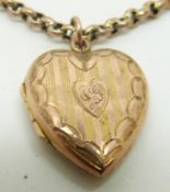 A 9ct gold heart locket and chain, 2 x 1.5cm,  6.6g