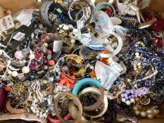 A collection of costume jewellery including sodalite beads, lapis lazuli beads etc