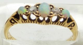 Edwardian 18ct gold ring set with opals and diamonds, Birmingham 1902, 3.1g, size O