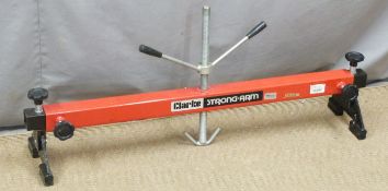 Clarke 'Strong Arm' engine hoist