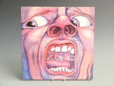 King Crimson - In The Court Of The Crimson King (ILPS 9111) A2/B2, pink rim, record and cover appear