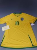 Brazil football shirt signed Pelé, with certificate of authentication