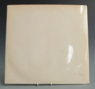 The Beatles - The Beatles (White Album) PMC7067 (0102673). Top opener, black inners, photos, poster,