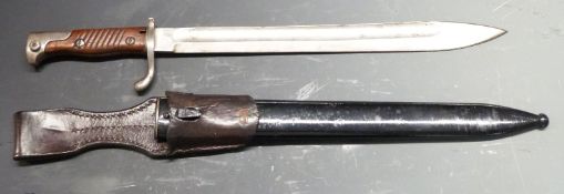 German 1898/05 pattern bayonet early type with part muzzle ring and no flashguard, some clear