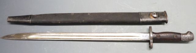 British 1907 pattern sword bayonet, with some clear stamps to ricasso, 43cm fullered blade and