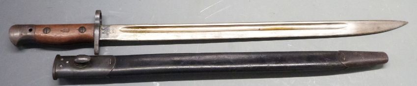 British 1907 pattern sword bayonet with cleaning hole in pommel, clean stamps to ricasso, hilt and
