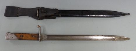 German 1914 pattern Gottscho bayonet marked GR within the device and S, with grooved one piece