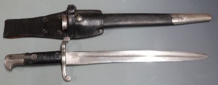British 1860 pattern bayonet, with some clear marks to ricasso, shortened 33cm blade, with