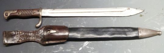 German 1898/05 pattern bayonet early type with part muzzle ring trimmed and no flashguard, some