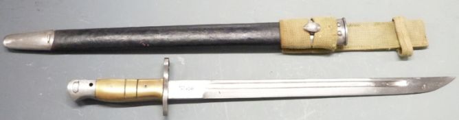 British 1913 pattern sword bayonet, clean stamps to ricasso, with brass grips, 38cm fullered