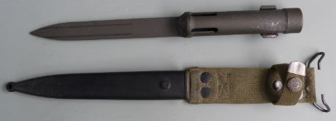 Belgium F.N Cal pattern bayonet with 16cm blade, scabbard and frog
