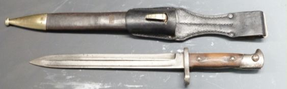 German 71/84 pattern bayonet with muzzle ring and shaped grips, C G Haenel Suhl to ricasso, 25cm