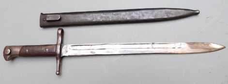 Italian 1891 pattern bayonet stamped Terni to crosspiece, 30cm fullered blade, with scabbard