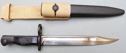 British No5 Mk1 bayonet with 20cm fullered bowie blade, scabbard and frog