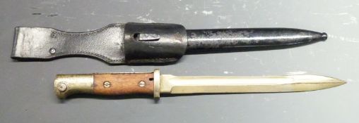 German 84/98 pattern sawback bayonet with flashguard, Gebr. Heller Marienthal to ricasso, 25cm