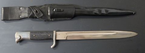 German KS98 pattern bayonet with Puma maker's mark to ricasso, 26cm fullered blade, scabbard and