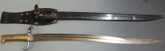 British 1853 pattern Artillery sword/bayonet V over CPA7 43 to brass pommel, with 58cm yataghan