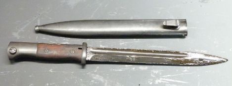 German 84/98 pattern bayonet with flashguard, S/155K - 2855 to ricasso, 25cm fullered blade, with