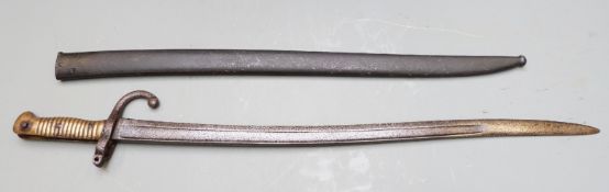 French 1866 pattern chassepot bayonet with downswept quillon, 57cm fullered yataghan blade and