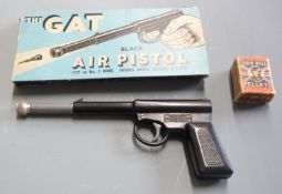 Umarex T J Harrington .177 'The Gat' export model air pistol, NVSN, in original box together with a