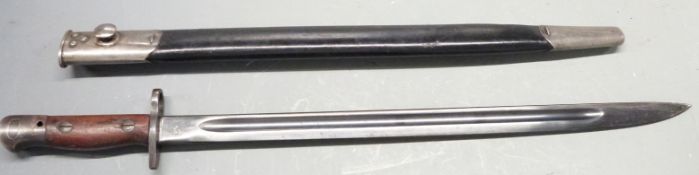 British 1917 pattern sword bayonet, some clear stamps to ricasso and pommel, 43cm fullered blade,