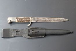 German KS98 pattern bayonet with Puma maker's mark to ricasso, 19cm fullered blade, staghorn
