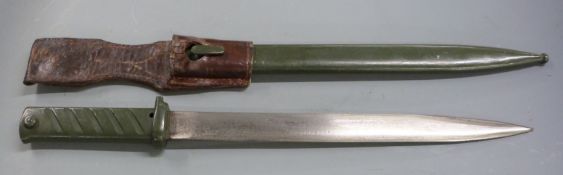 German 88/98 pattern Ersatz all steel knife bayonet with five grooved hilt, 31cm unfullered blade,