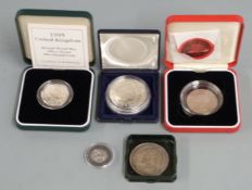 Royal Mint silver proof WWII £2 coin, cased with certificate, 80th Anniversary of the RAF £5