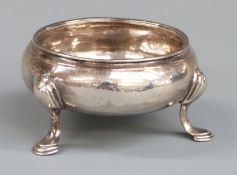 Georgian hallmarked silver open salt raised on three hoof feet, marks rubbed but circa mid 18th