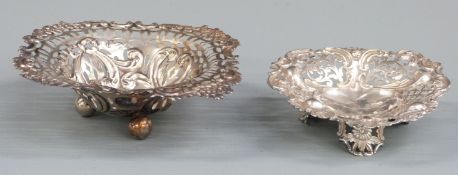 Victorian hallmarked silver heart shaped bon bon dish, London 1893 maker Sibray, Hall & Co
