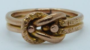 Victorian 9ct gold knot/keeper ring, Chester 1900, 4.3g, size N