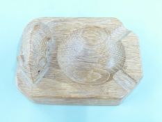 Robert 'Mouseman' Thompson carved oak ashtray, 10 x 8cm