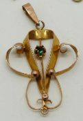 Edwardian 9ct gold pendant on 9ct gold chain, 1.5g